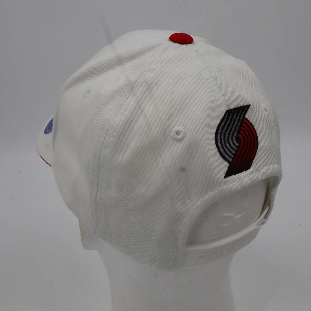 Top of the World Rip City Hat Mens White Red Portland Trail Blazers‎ Snapback